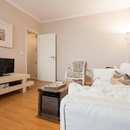 Well Situated And Cosy In Monte *